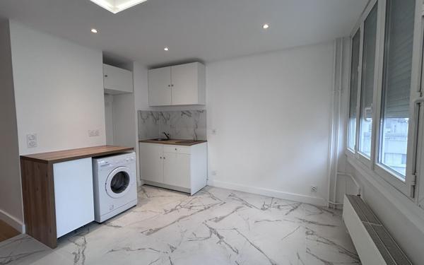 Appartement à vendre    2 pièces • 27,09 m2 Paris 14