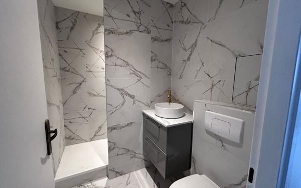 Appartement à vendre    2 pièces • 27,09 m2 Paris 14