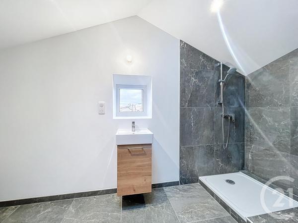 Appartement F6 à vendre  6 pièces - 117 m2 LE PUY EN VELAY - 43