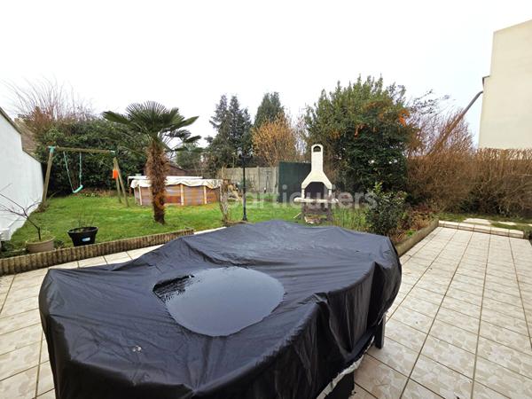 Vente Maison107 m² - 5 Pièces - LES CLAYES SOUS BOIS (78340)