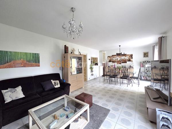Vente Maison107 m² - 5 Pièces - LES CLAYES SOUS BOIS (78340)