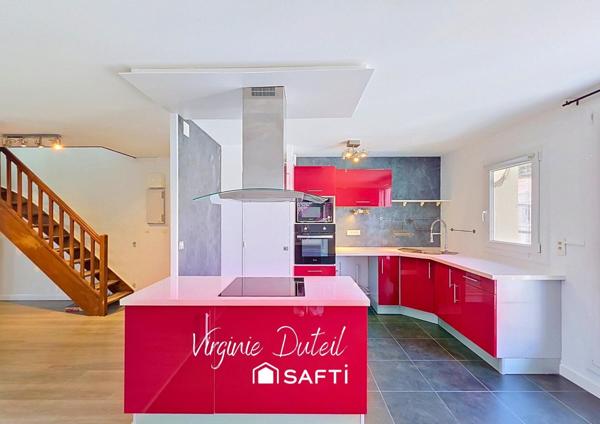 DUPLEX FAMILIAL – 3 CH – BALCON – PARKING EN S/SOL