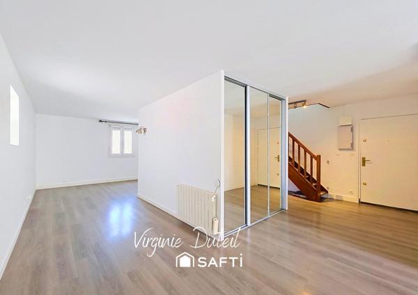 DUPLEX FAMILIAL – 3 CH – BALCON – PARKING EN S/SOL