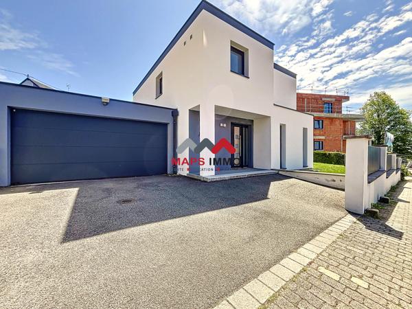 Maison
                                                                                                                                                                                                                                                                                                                        6 pièce(s)                                                                                                                                                                                                          3 chambre(s)                                                                                                                                                                                                          115  m²