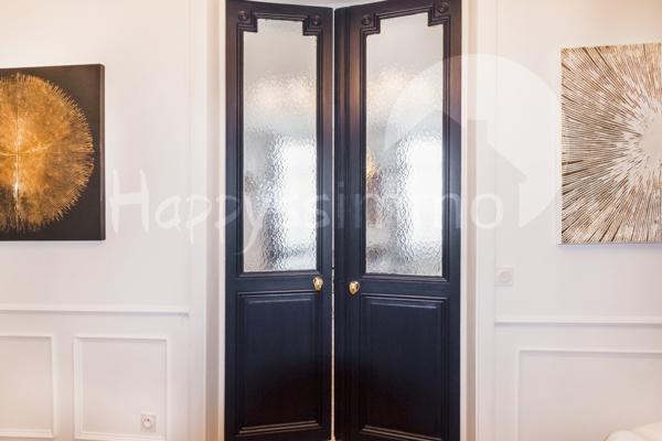 Appartement
                                                                                                                                                                                                                                                                                                                        4 pièce(s)                                                                                                                                                                                                          2 chambre(s)                                                                                                                                                                                                          130  m²