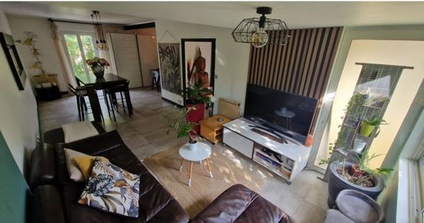 Maison à vendre |  Castries |  6 pièces | 137 m²