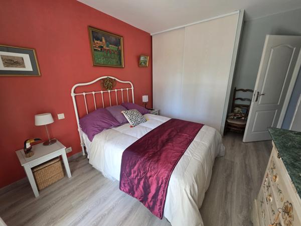 Maison
         6 pièces
        - 180 m² Bien prestige 976 000 € *