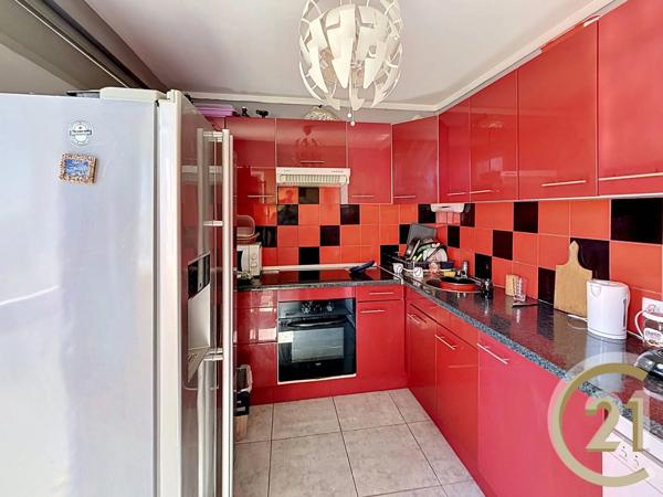 Appartement F3 à vendre  3 pièces - 54,21 m 2   GRAND CHARMONT  - 25