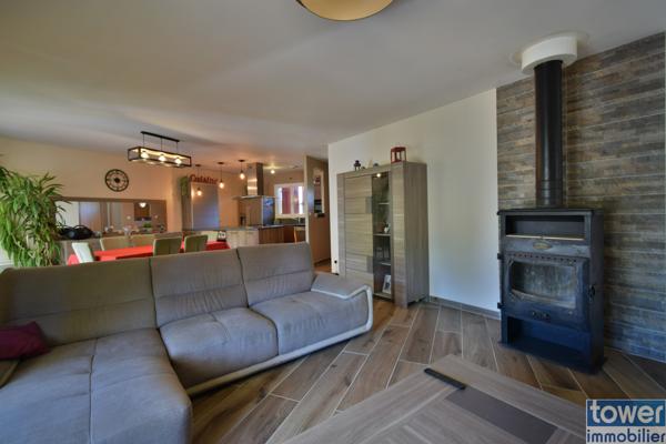 Maison
                                                                                                                                                                                                                                                                                                                        5 pièce(s)                                                                                                                                                                                                          3 chambre(s)                                                                                                                                                                                                          116  m²