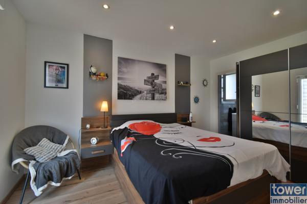 Maison
                                                                                                                                                                                                                                                                                                                        5 pièce(s)                                                                                                                                                                                                          3 chambre(s)                                                                                                                                                                                                          116  m²
