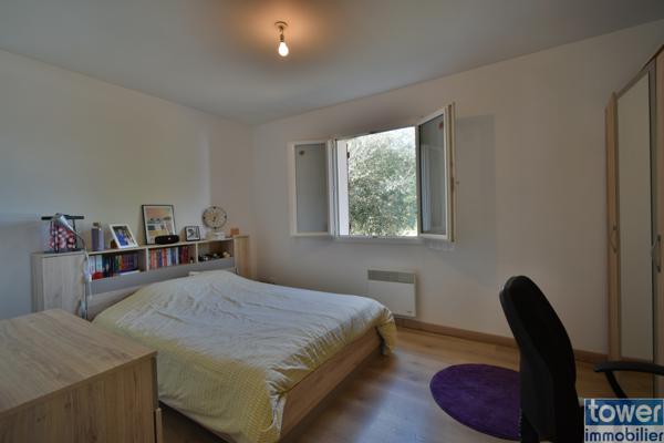 Maison
                                                                                                                                                                                                                                                                                                                        5 pièce(s)                                                                                                                                                                                                          3 chambre(s)                                                                                                                                                                                                          116  m²