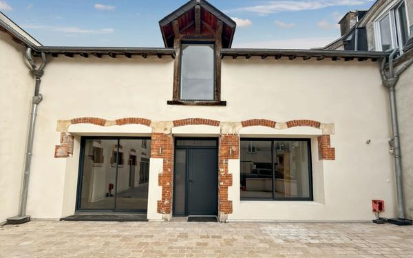 Maison à vendre    5 pièces • 191,60 m2 Orléans