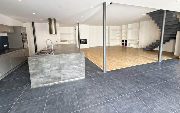 Maison à vendre    5 pièces • 191,60 m2 Orléans