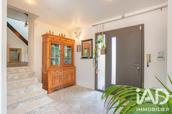 Maison à vendre 9 pièces 218 m² Villecresnes