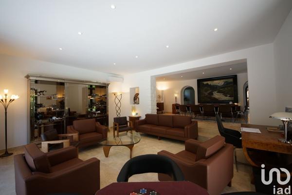 Maison à vendre 9 pièces 250 m² Vaison-la-Romaine