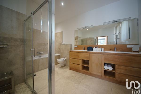 Maison à vendre 9 pièces 250 m² Vaison-la-Romaine