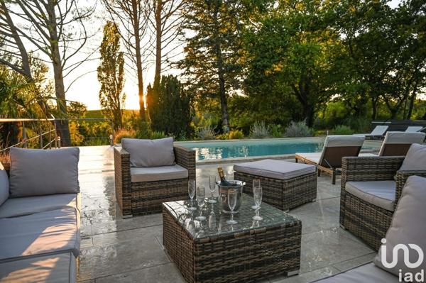 Maison à vendre 9 pièces 250 m² Vaison-la-Romaine