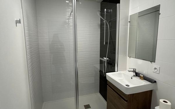 Maison à louer    3 pièces •  Séné