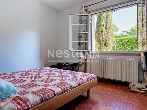 Maison 6 pièces à vendre à Saint Vallier de Thiey - Calme et piscine
