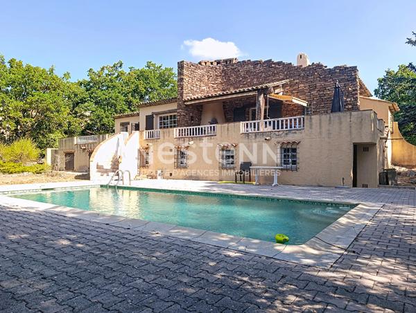 Maison 6 pièces à vendre à Saint Vallier de Thiey - Calme et piscine