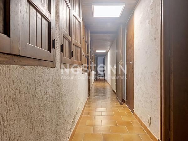 Maison 6 pièces à vendre à Saint Vallier de Thiey - Calme et piscine