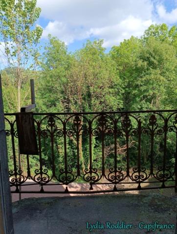 Maison à vendre 11 pièces - Château-Gaillard (63300)