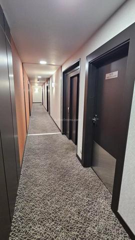 Vente                                                      Appartement
                        
                     3 pièces                      55 m2                     à Épron