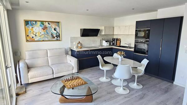 Vente                                                      Appartement
                        
                     3 pièces                      55 m2                     à Épron