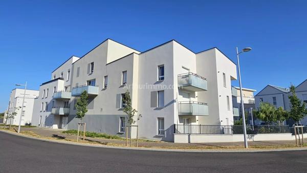 Vente                                                      Appartement
                        
                     3 pièces                      55 m2                     à Épron