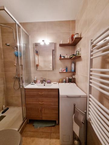 Saint-Pierre-la-mer (11560) Appartement T3 de 37 m2 avec parking 11560 Saint Pierre La Mer