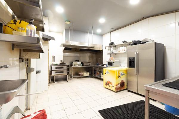 Murs commerciaux loués 4 CHEMINS