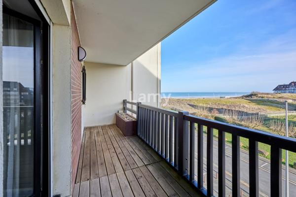 Appartement 2 pièces, balcon, vue mer