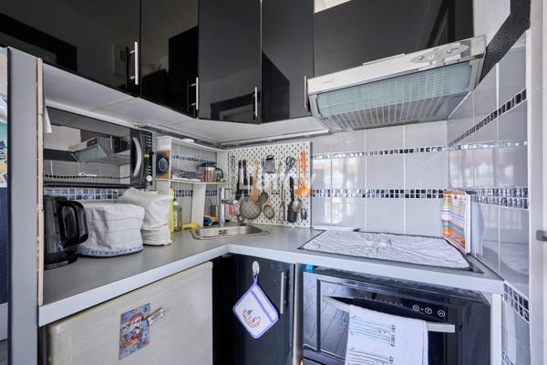 Appartement 2 pièces, balcon, vue mer