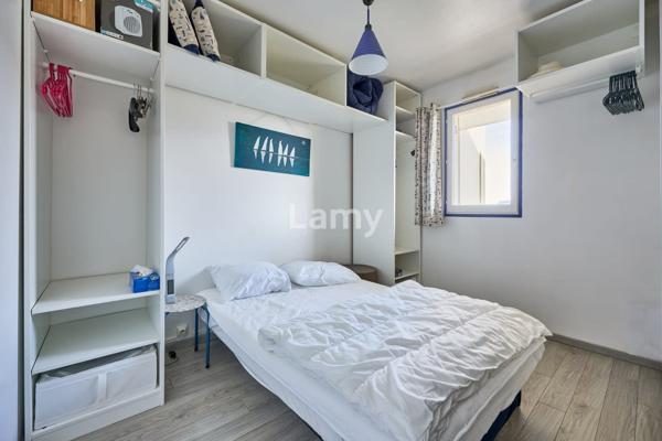 Appartement 2 pièces, balcon, vue mer