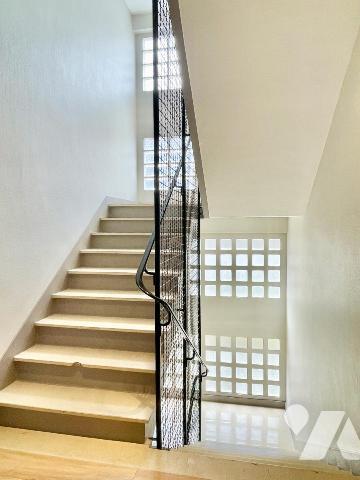 APPARTEMENT DE 3 PIECES EN ETAGE AVEC BALCON SUR JARDIN