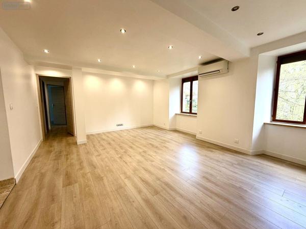 Appartement à vendre à Le Pont-de-Beauvoisin en Isère (38480), ref : 73007-209