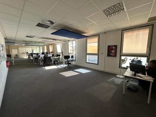 Bureaux PMR avec accès direct au métro - Centre-Ville / Vieux-Port - 13001 Marseille