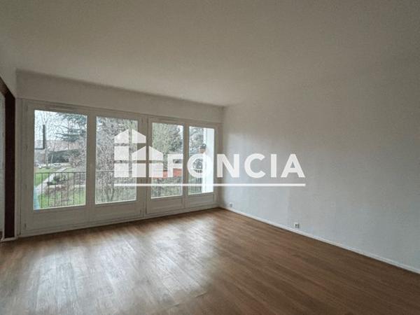 Location Appartement 4 pièces 73.41 m² - 25 RUE DES FOSSETTES Domont 95330