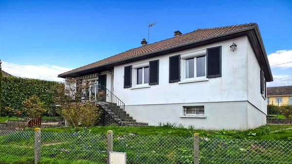 Maison sur sous-sol total!