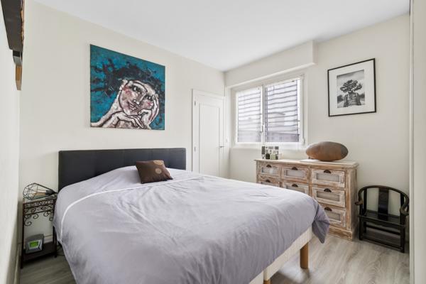 Vaucresson (92420) DERNIER ETAGE - calme et baigné de lumière