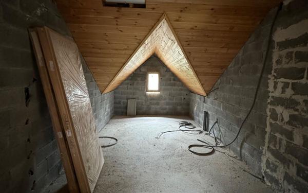 Appartement à vendre    4 pièces • 96,71 m2 Embrun