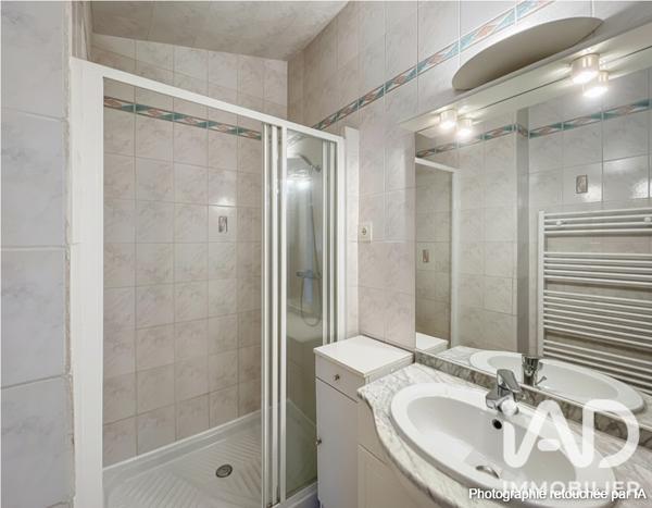 Immeuble à vendre 291 m² Cognac