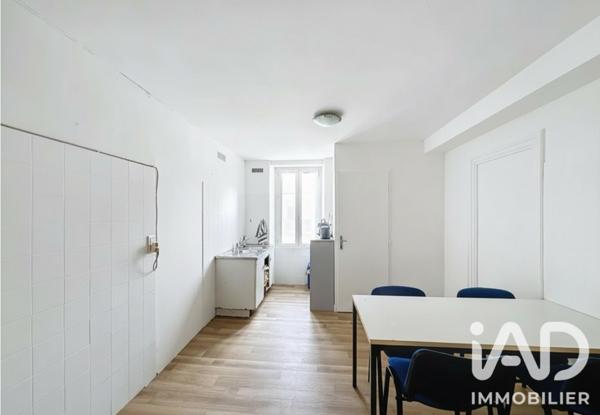 Immeuble à vendre 291 m² Cognac