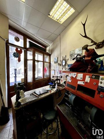 Droit au bail à vendre 11 m² Marseille 5