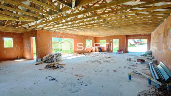 Maison idéalement placée dans un écrin de nature