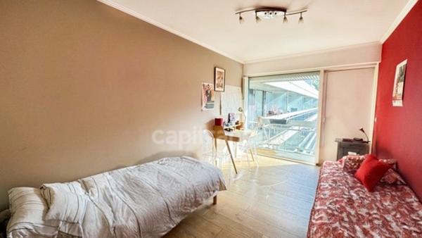 Versailles Clagny-Glatigny – Superbe Appartement Familial lumineux de 110 m² au Dernier Étage