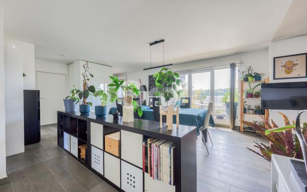 Appartement à vendre    4 pièces • 81 m2 Lognes