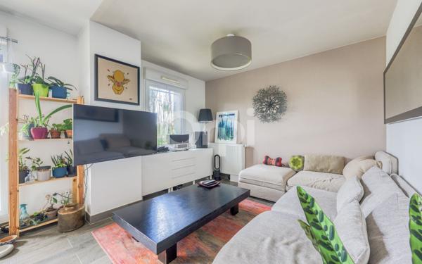 Appartement à vendre    4 pièces • 81 m2 Lognes