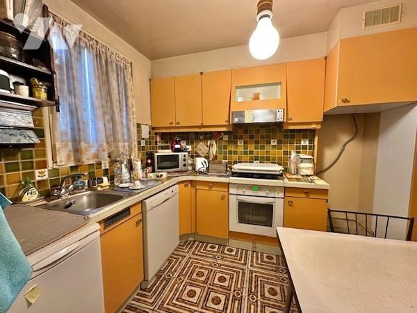 Appartement à Vendre à Villiers-le-Bel (95400) en Val-d'Oise (95), 5 pièces dont 3 chambres,