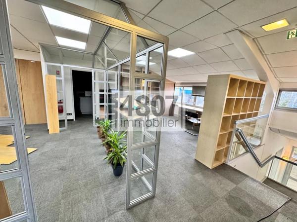 Bureau à louer à Annecy (74960)